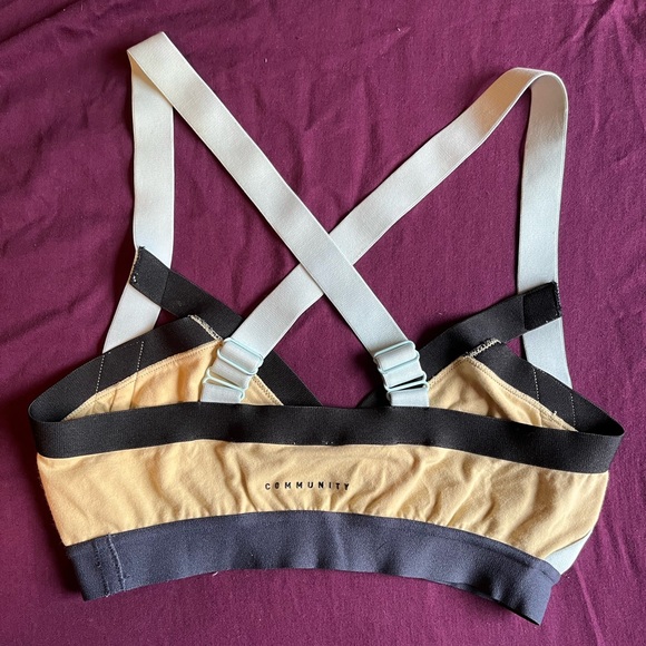 Community Strappy Bandage Bra sz large - Picture 3 of 3